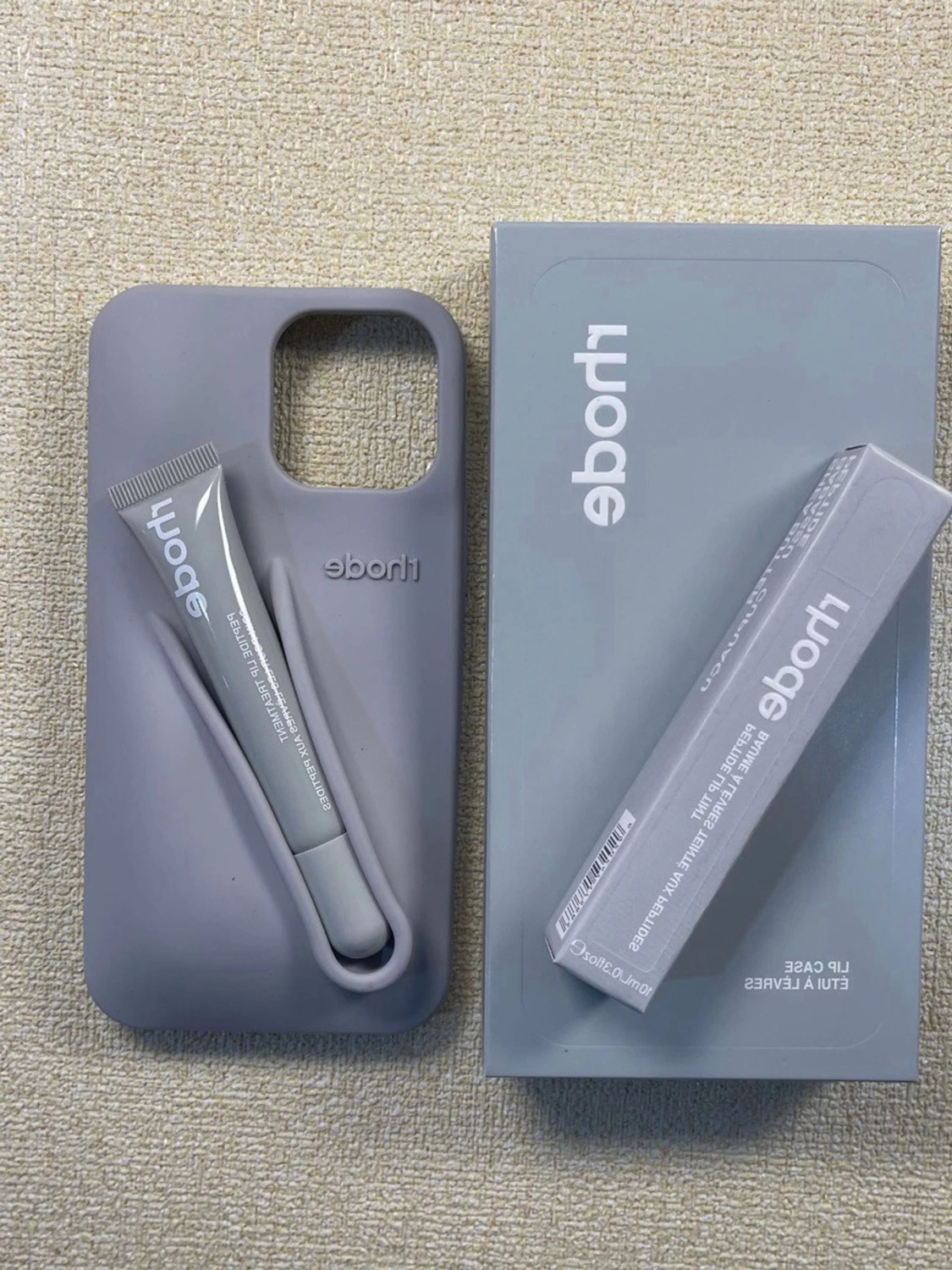 Rhode skal och lipptint