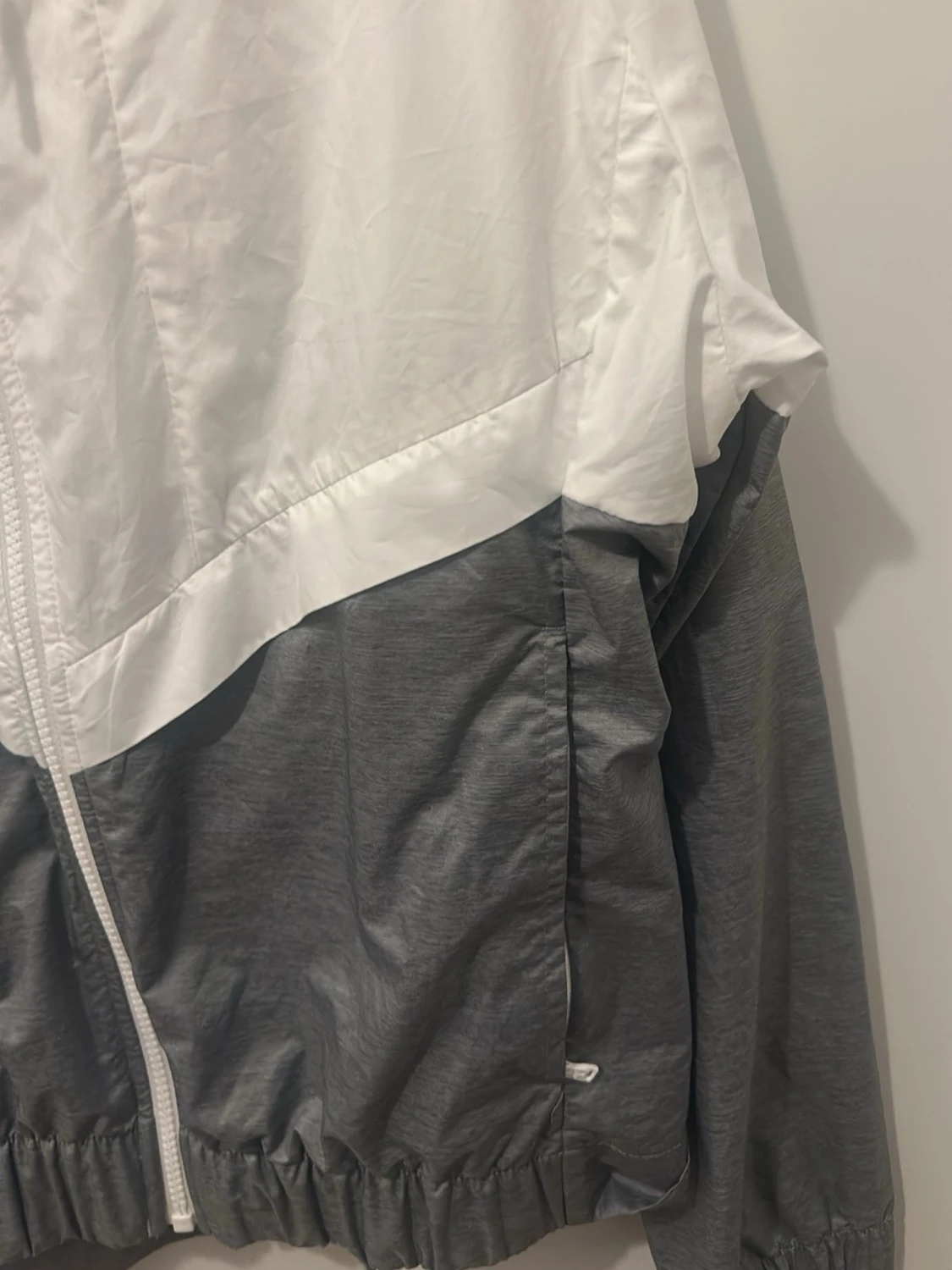 Nike vit och grå vindjacka - 2