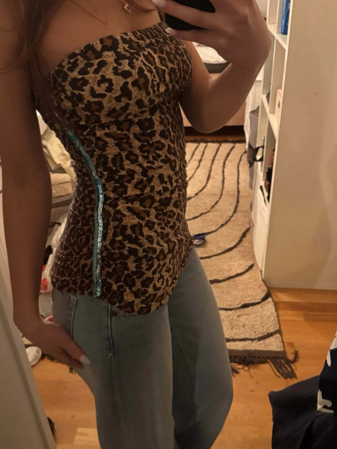 Leopardmönstrad tubtopp med paljetter - 1