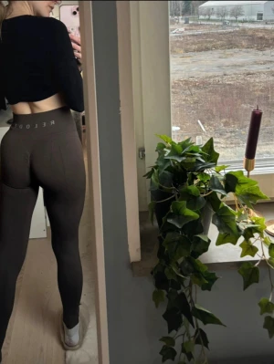 Relode  - Relode prime scrunch leggings säljes i mycket fint skick! 