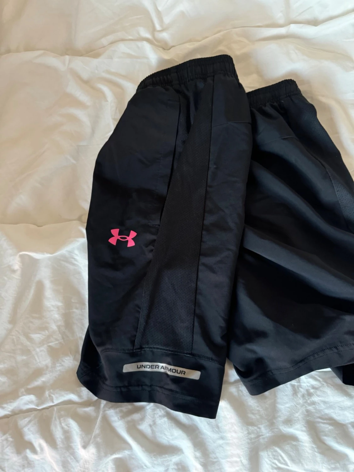Svarta träningsshorts från Under Armour - 3