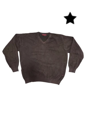 Baggy sweater 90s - Y2k knit, passar S-M 🙏 Rekommenderar starkt, den är i prima skick. Skick gärna frågor och bud såklart🤝