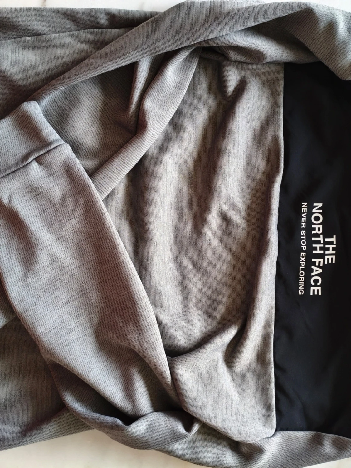 Grå half-zip tröja från The North Face - 2