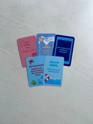 Uf drick spel - Egen designade kort, producerade i lokalt tryckeri sååå kul spel!! Spelregler och tillbehör tillkommer!! Endast 129kr