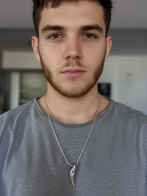 Halsband silvertand - Halskedja silvertand. Högkvalitativ zinklegering. Rostfritt stål halsband. 4,5 cm tand. Inkl. kedja.