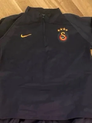 Träningströja Galatasaray - Topp skick - Storlek M 