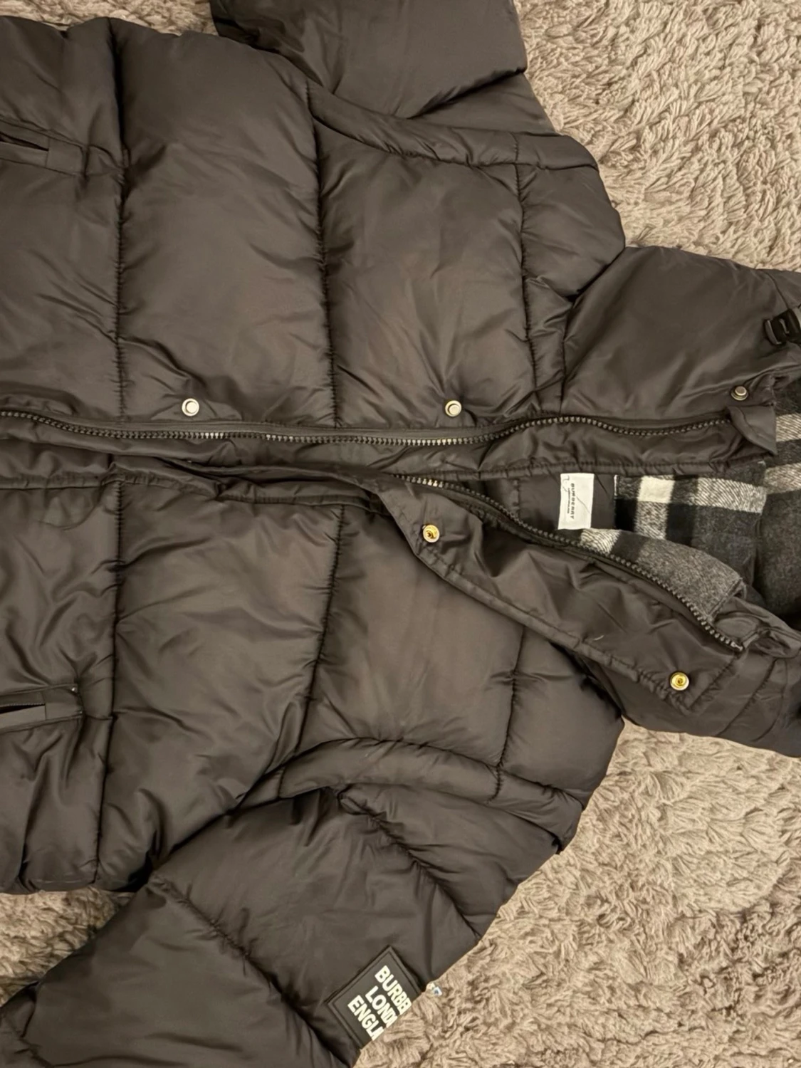 Svart dunjacka från Burberry - 5