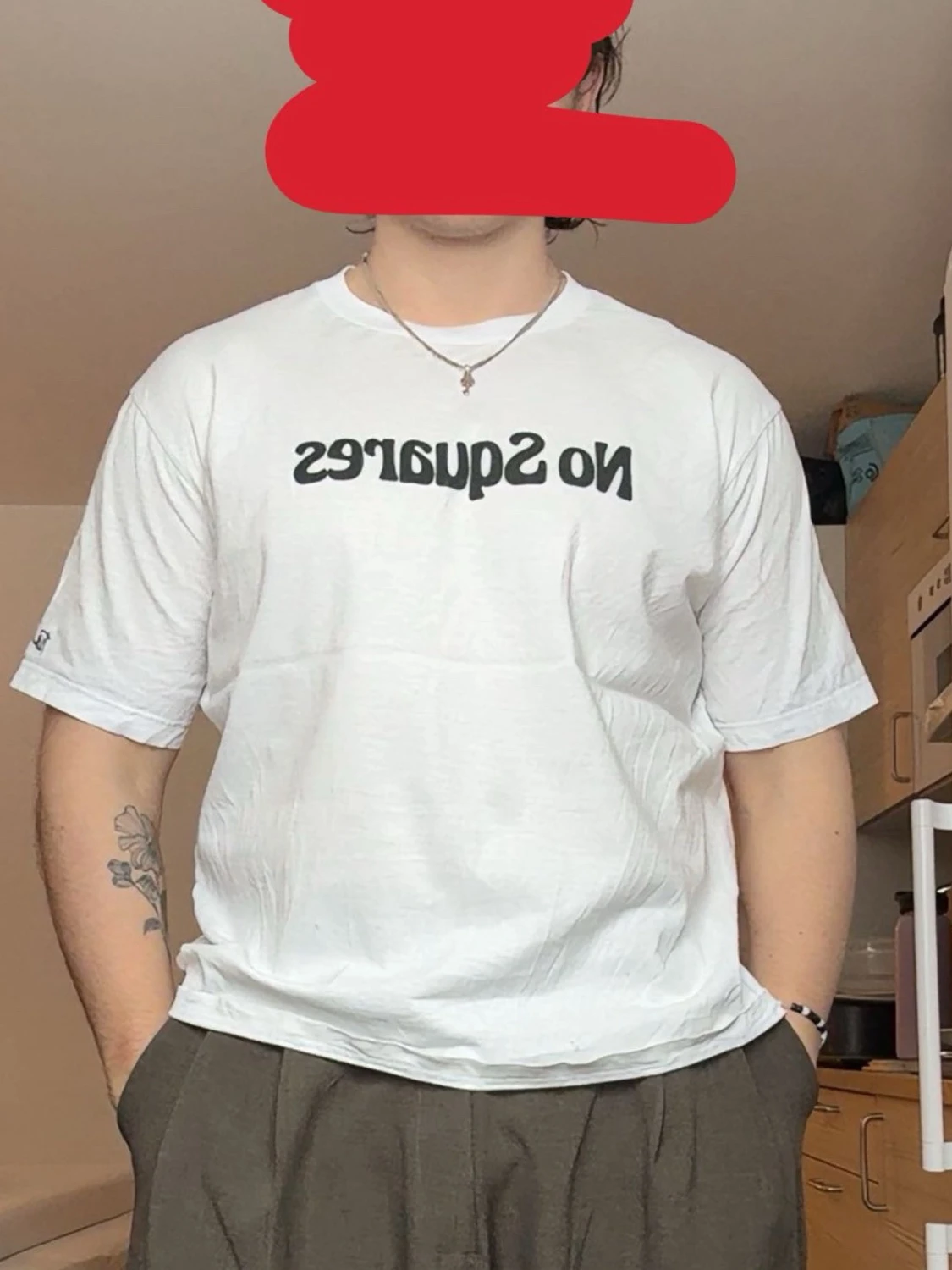 Vit t-shirt med tryck från Uniqlo