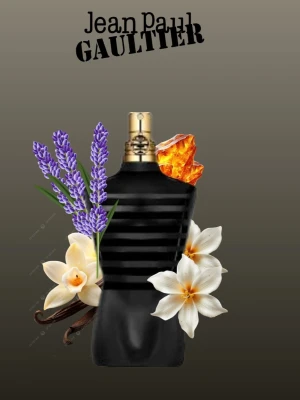 Jean Paul Gaultier Le Male parfym sample dm för pris - Dm mig för pris Klassisk parfymflaska i svart och guld från Jean Paul Gaultier, formad som en manlig torso med svarta ränder. Doften har inslag av lavendel, vanilj, amber och blommiga noter. Flaskan är tillverkad i glas och metall och har en unik, stilren design.