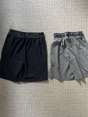 2 st Under Armour shorts - Tja! Säljer 2st Under Armour shorts för 100 eller 150 st🙌| Storlek M på båda! | Hör av er vid minsta lilla fundering.