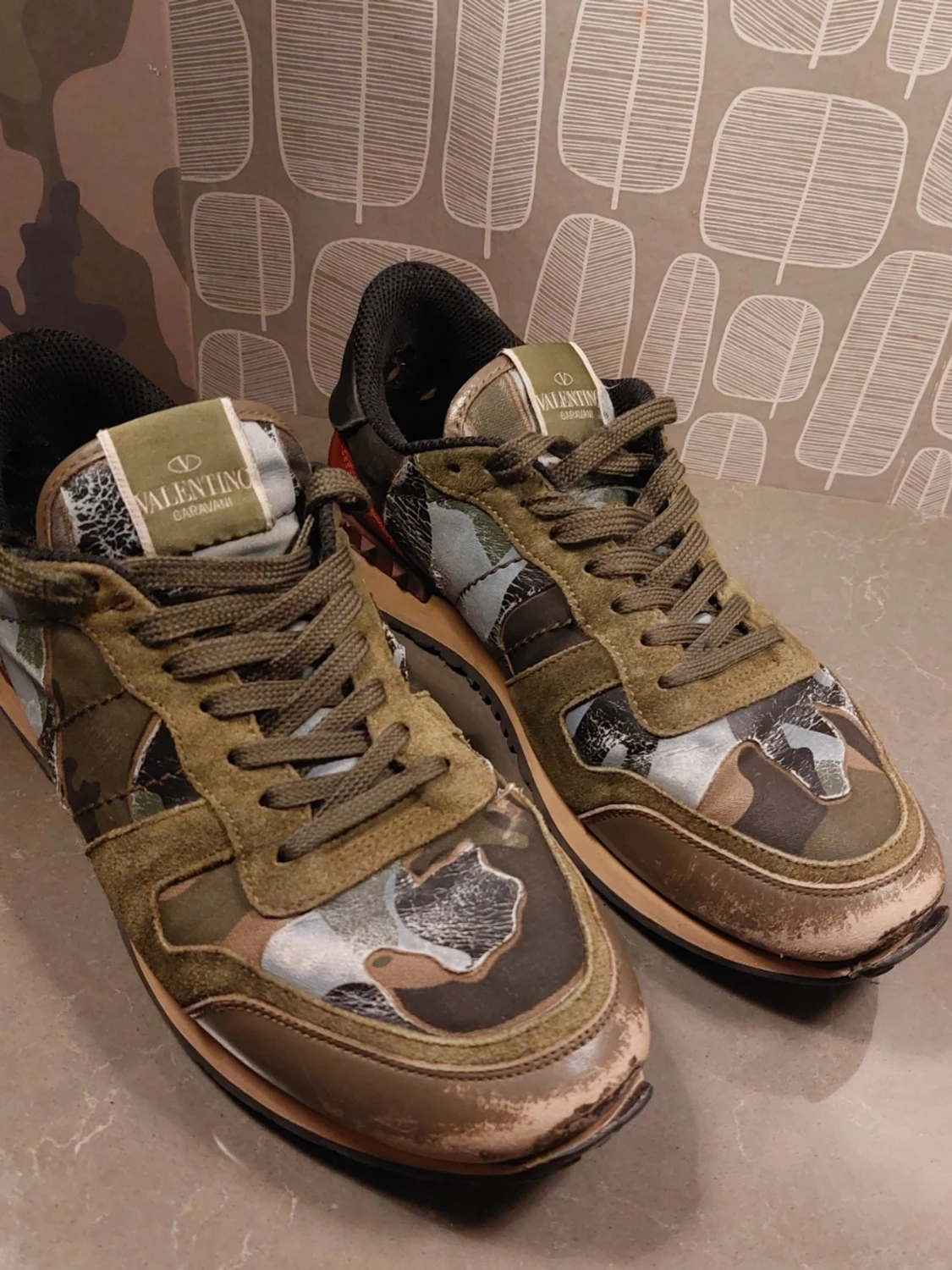 Camo sneakers strl.41 