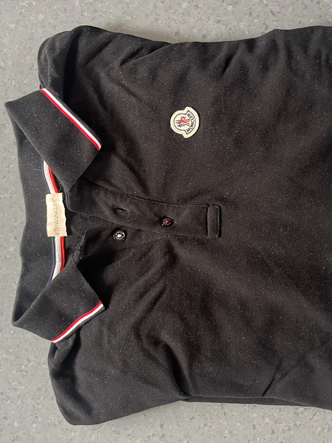 Svart långärmad långärmad piké från Moncler