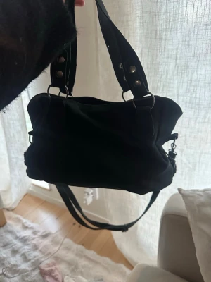Väska - Knappt använd, superfin