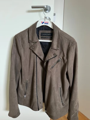 mockajacka  - Är från Zara Man, blir oversized.