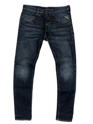 Replay Jeans - Hej! Säljer dessa feta Replay jeans i storleken 30/34! Finns inga tecken på större användning eller några defekter. Skriv gärna vid fundering! 👌