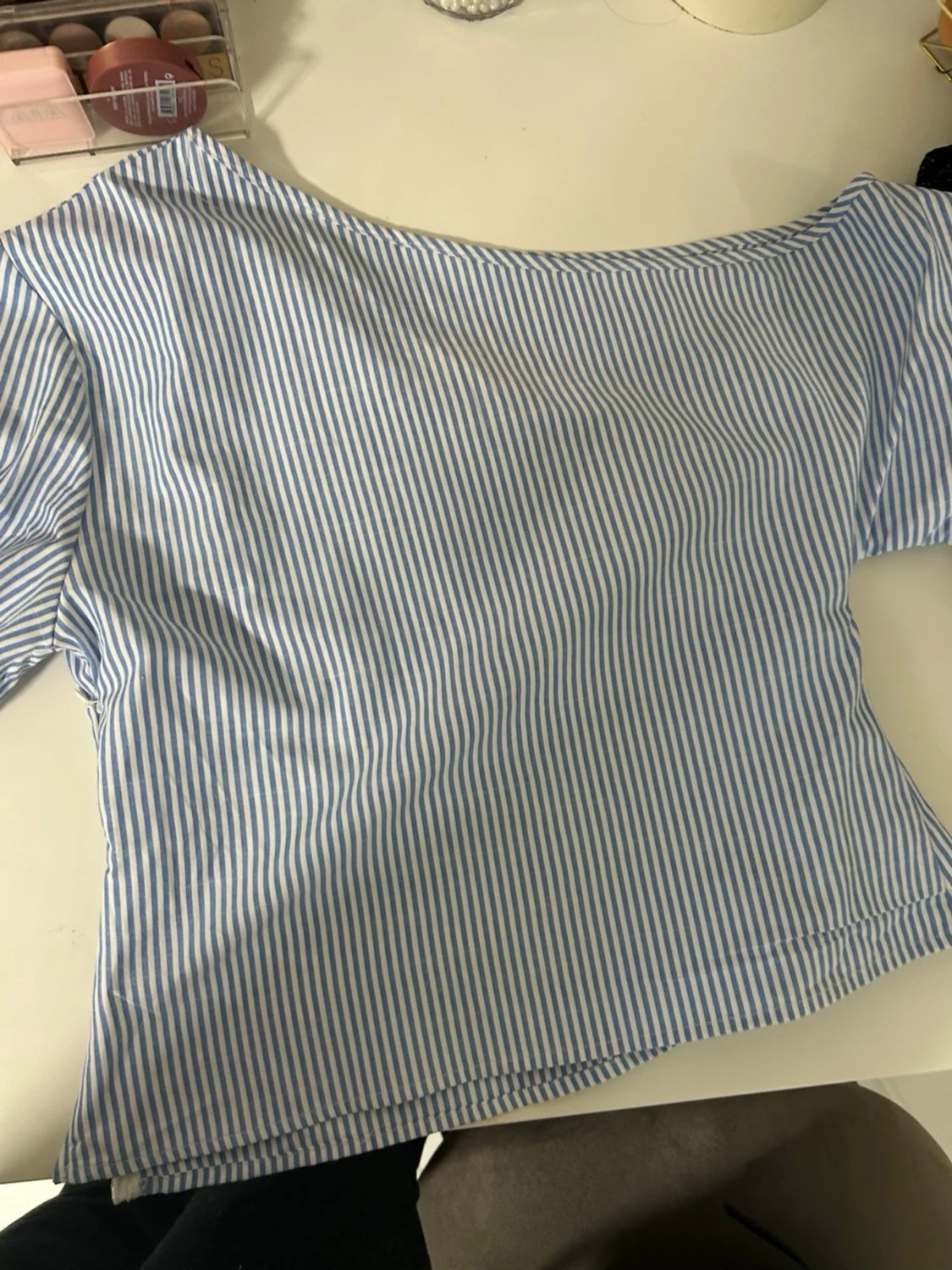 Blåvit randig oneshoulder topp - 2