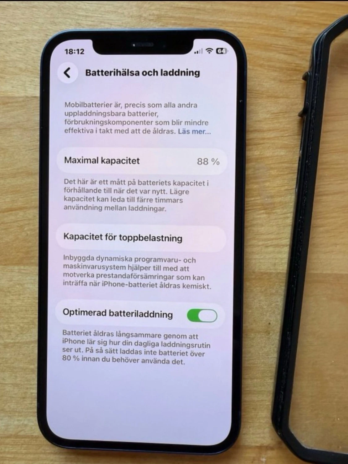 Svart iPhone 12 med originalkartong - 1