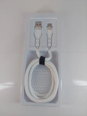 SENZHEN CB91 USB till Type-C datakabel, 1m, 8A - SENZHEN CB91 datakabel för snabbladdning. Kabeln är 1 meter lång och har en strömstyrka på 8A. Den är tillverkad av TPE och aluminiumlegering. Anslutningar är USB till Type-C.
