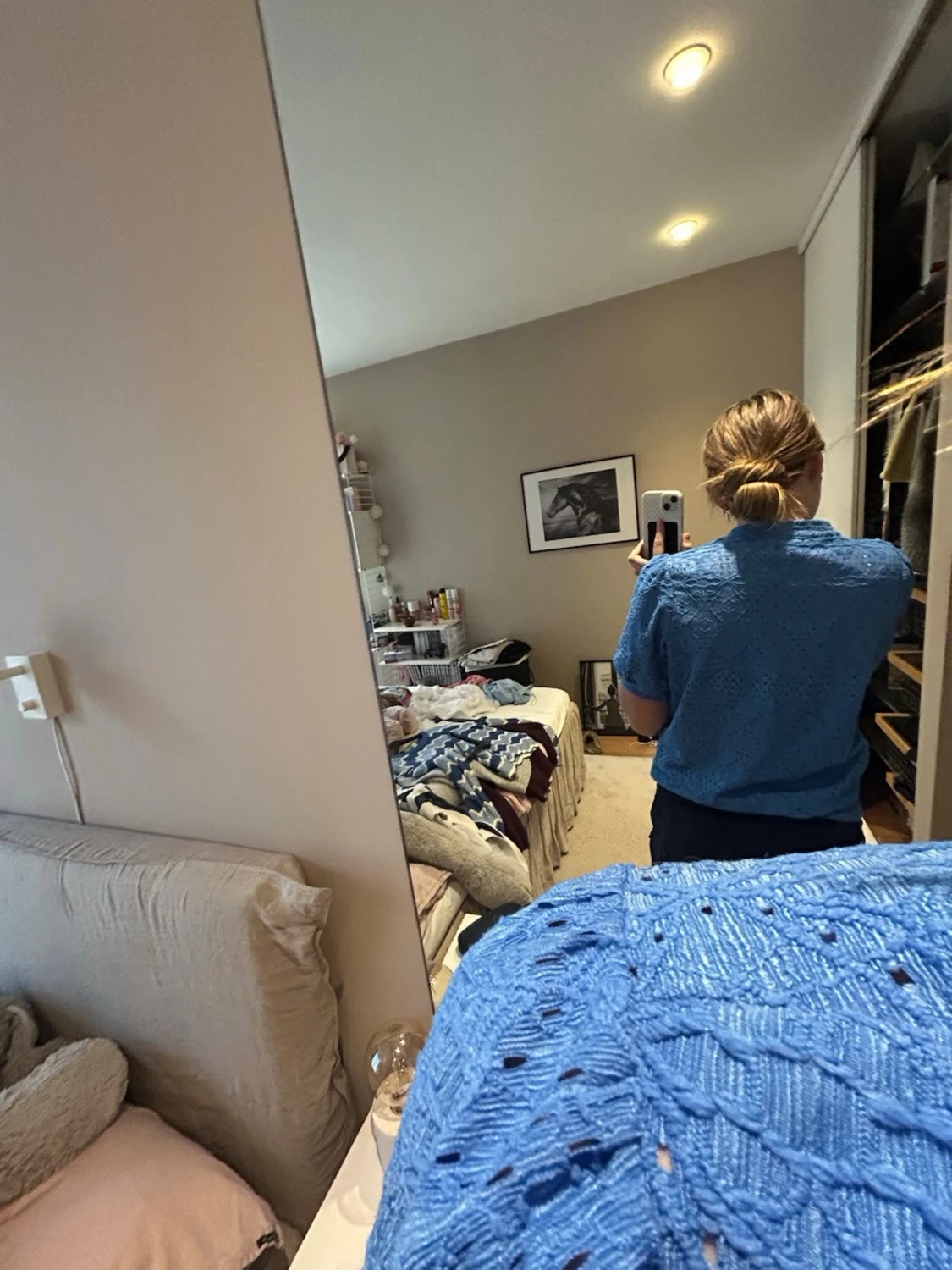 Blå stickad topp med puffärm - 1