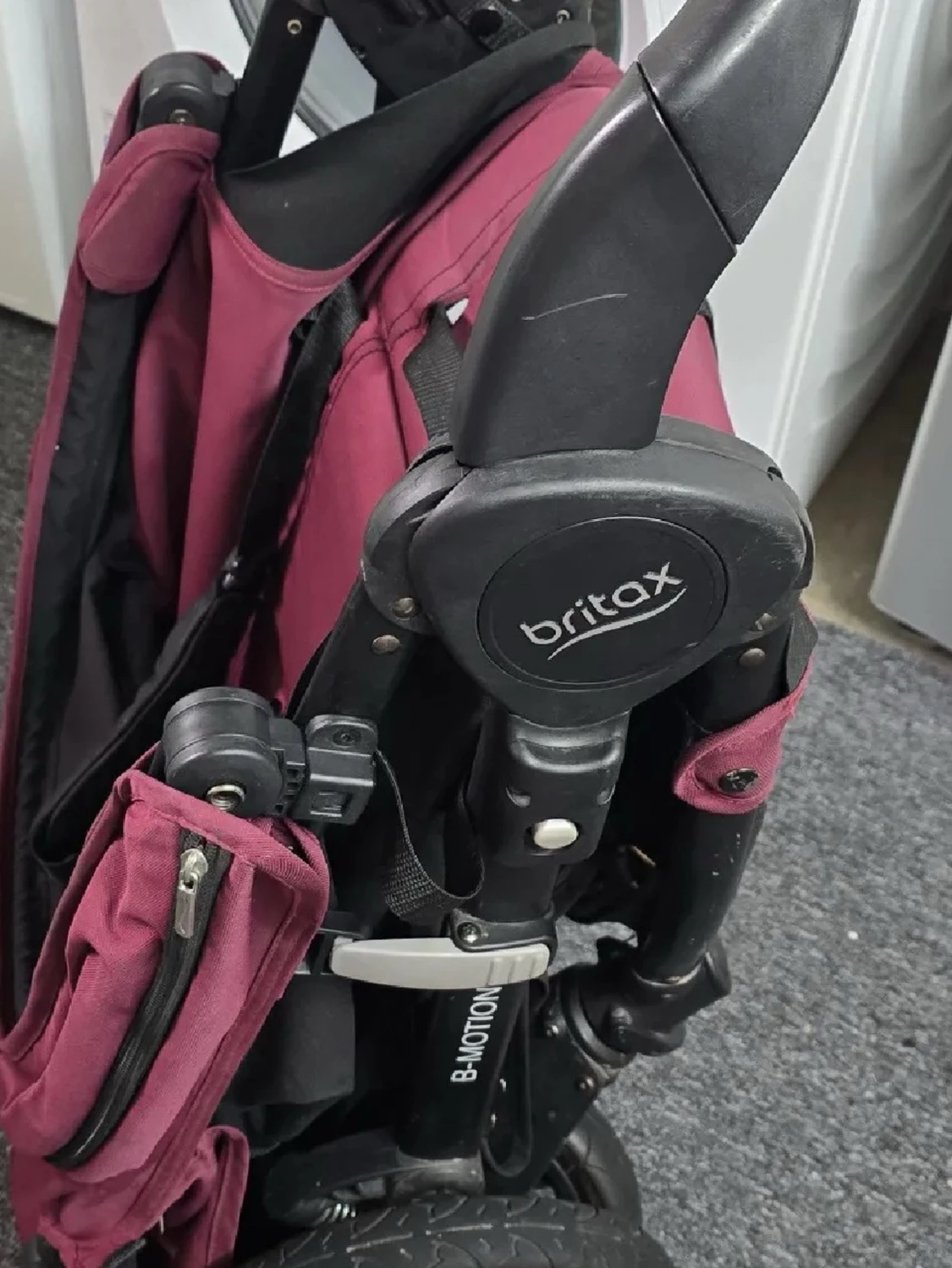 Britax barnvagn vinröd och svart - 4