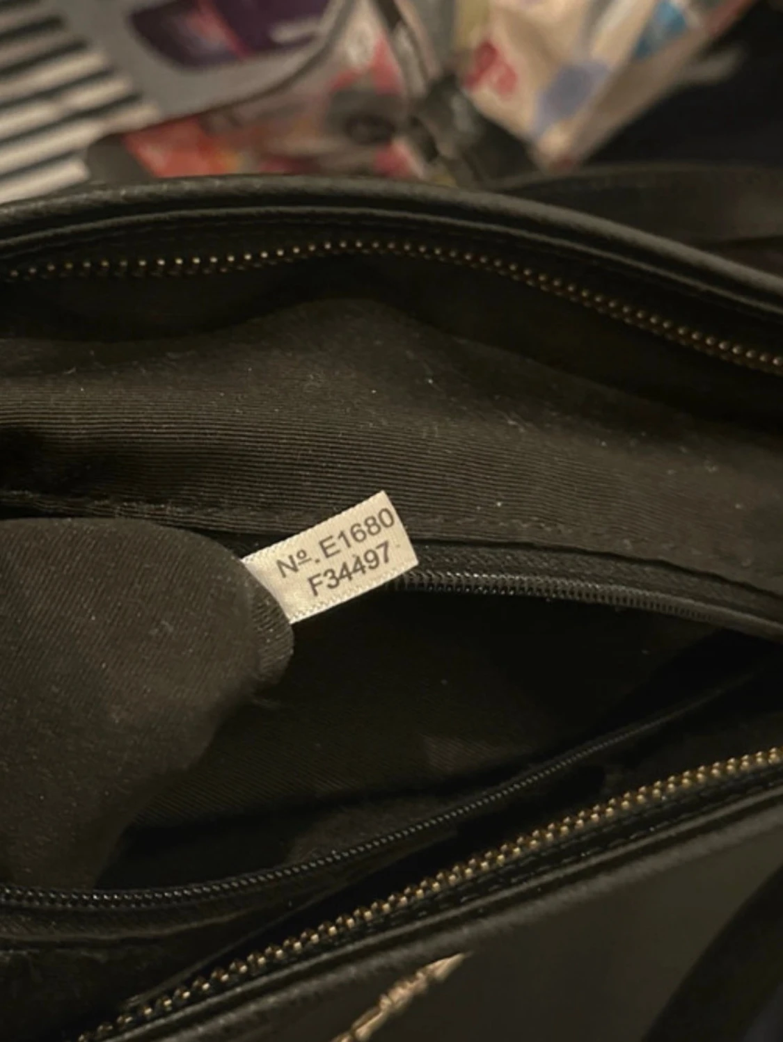 Svart handväska från Coach - 5