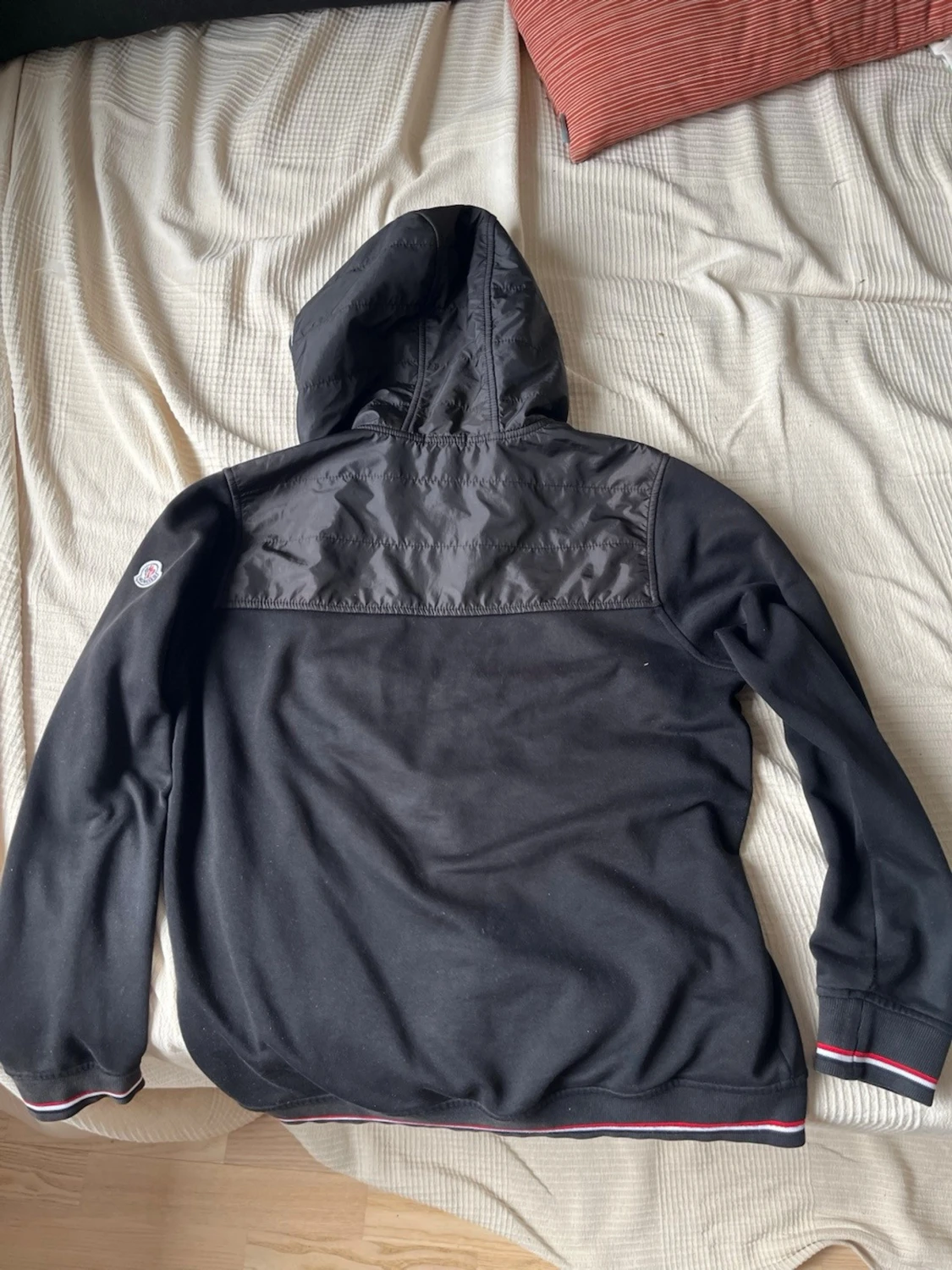 Svart moncler cardigan  - 1