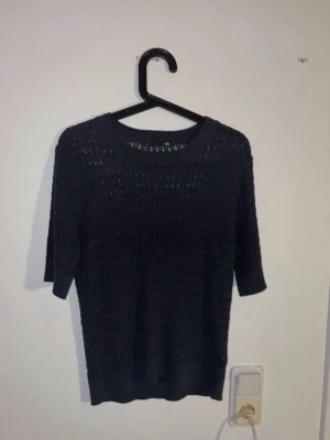 Ny topp  ifrån lager 157 - Aldrig använd 