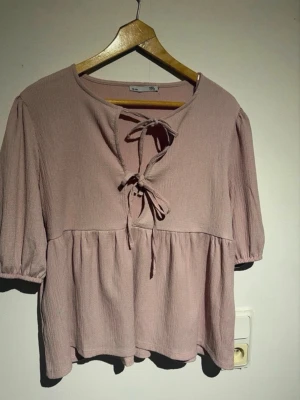 Ny blus ifrån lager 157 - Aldrig använd
