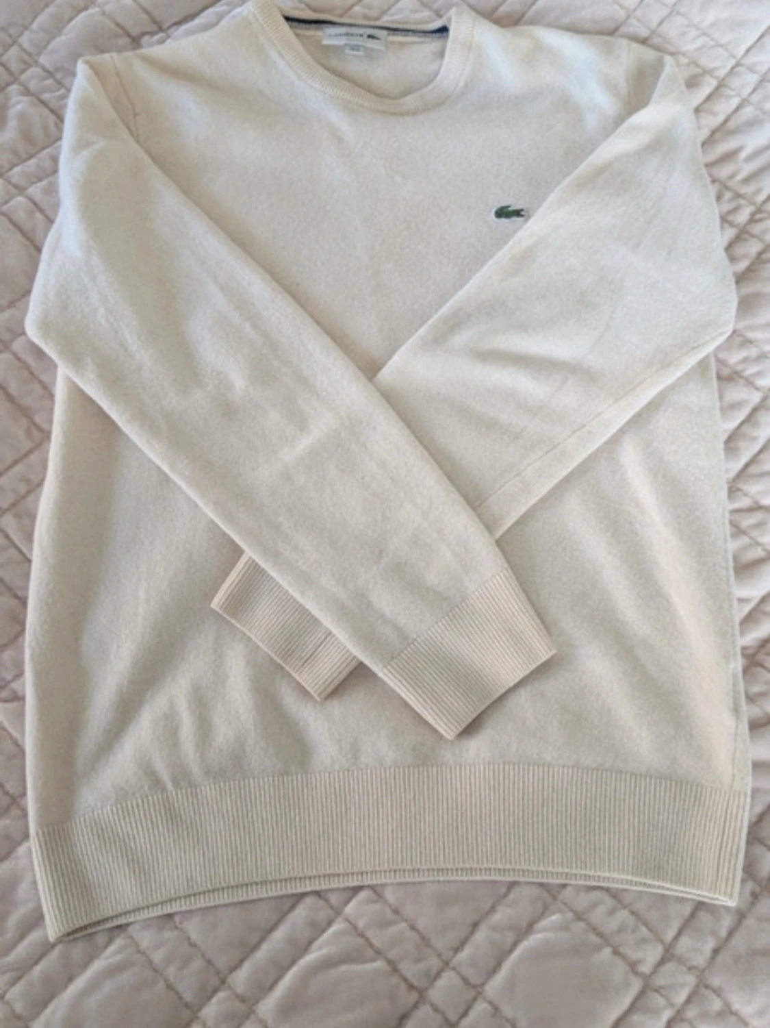 Beige stickad tröja från Lacoste