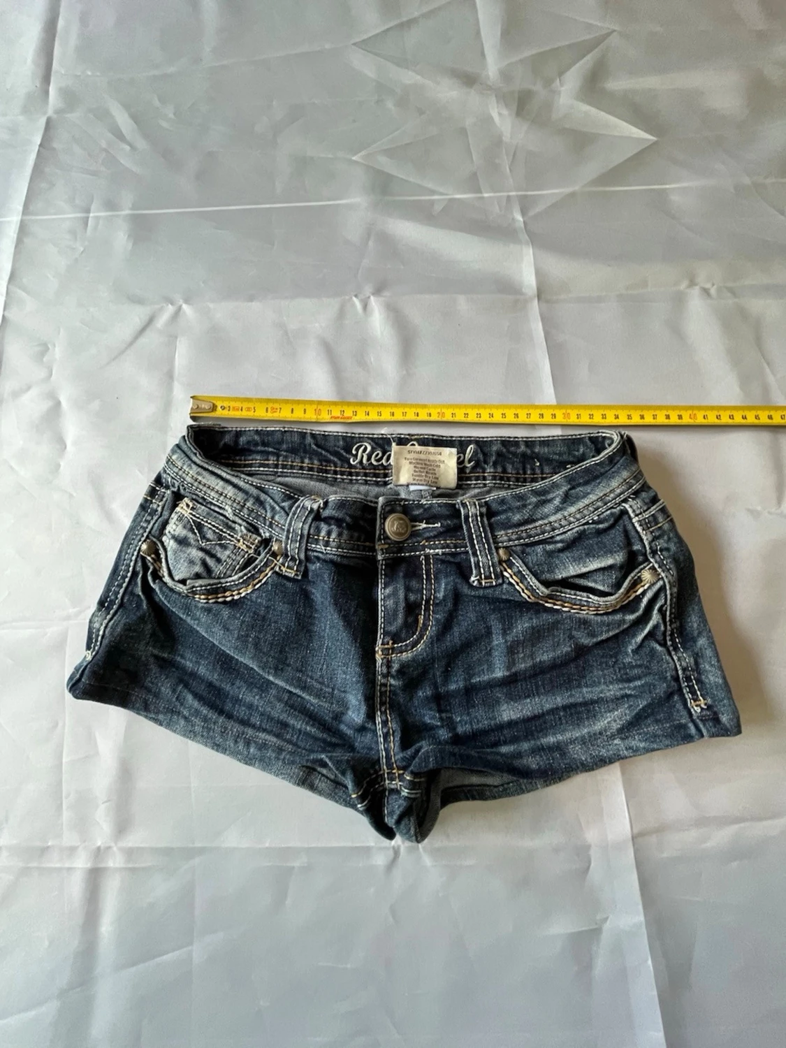 Blå jeansshorts med broderade fickor w27 - 1
