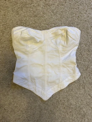 Denimtopp bandeau - Köpt second hand men aldrig använt! 