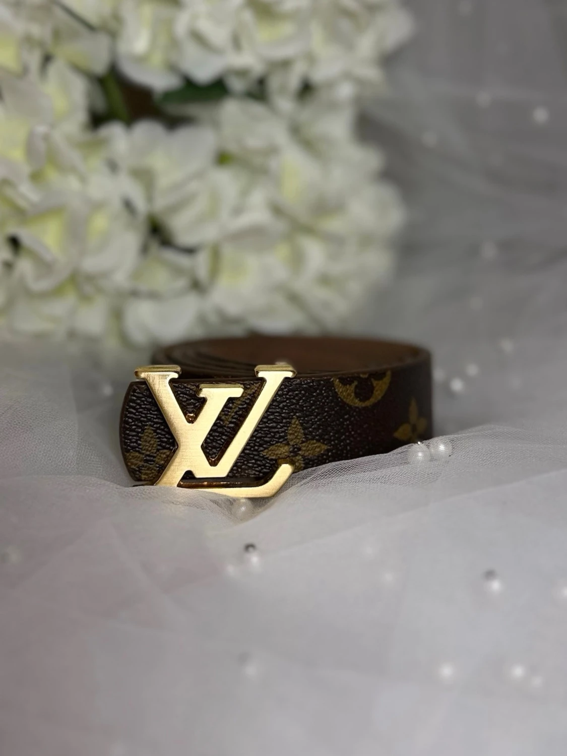  brunt monogram skärp