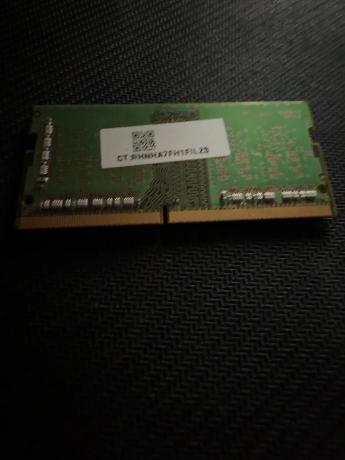 Samsung 4GB DDR4 SO-DIMM RAM - 1