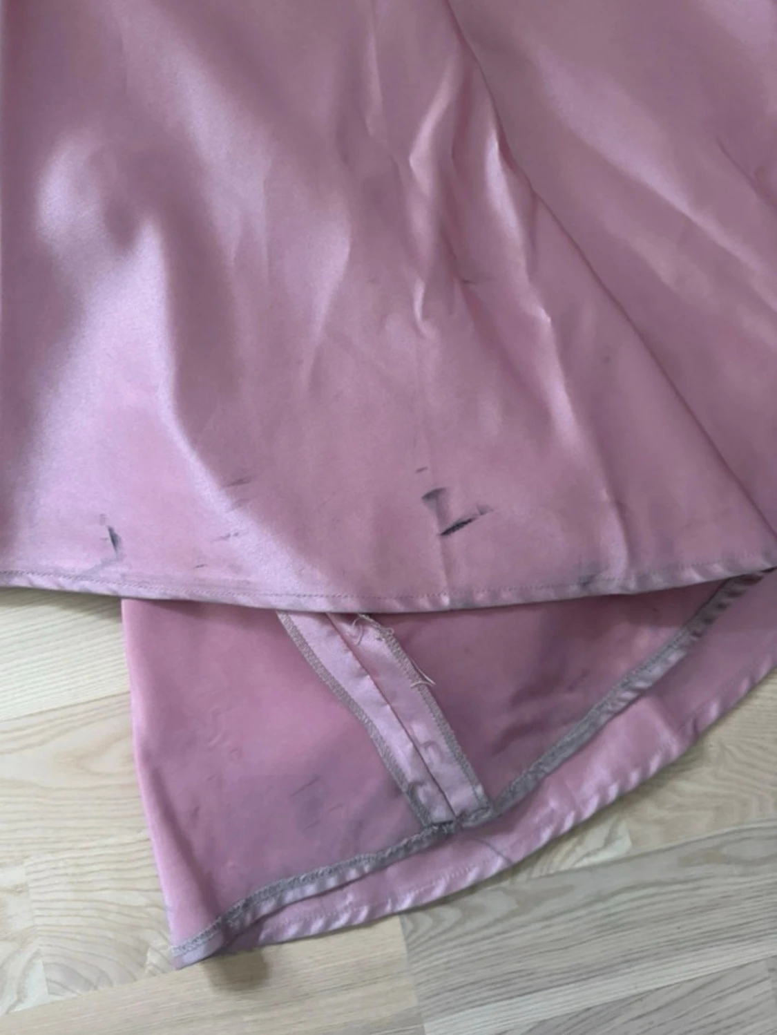 Balklänning med korsettrygg och slits - 5