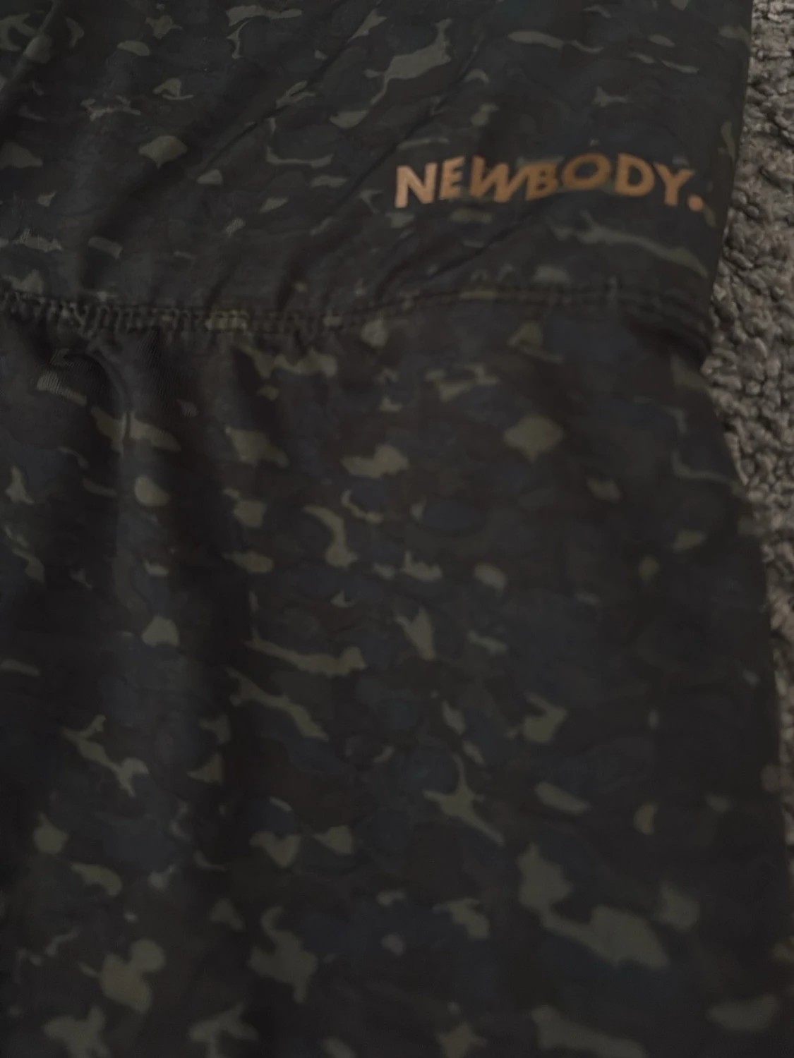 Svarta träningsbyxor från Newbody - 1