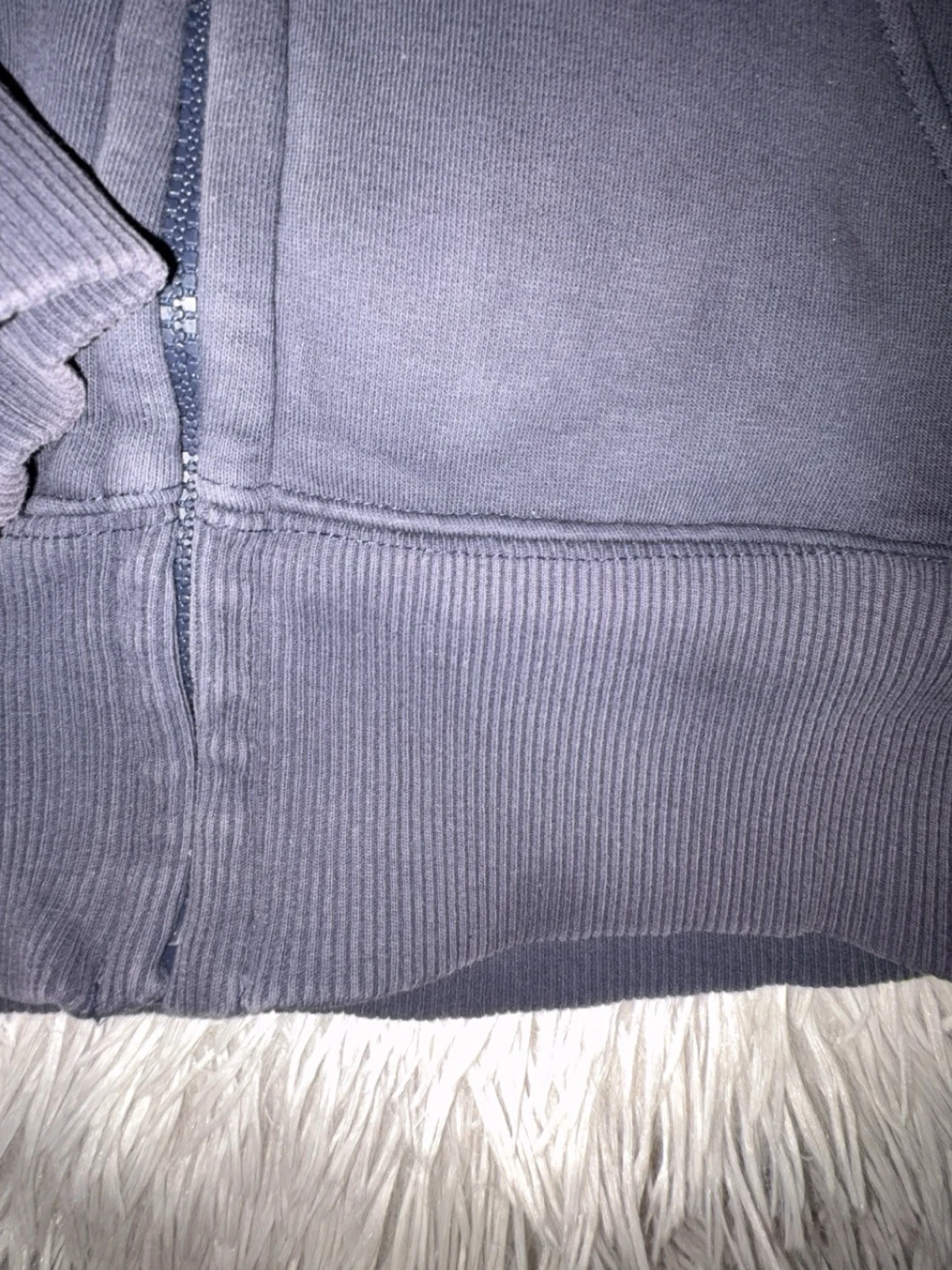 Mörkblå zip hoodie  - 2