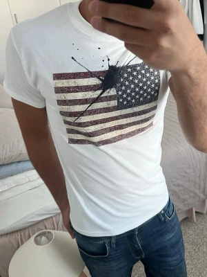 Concrete ink t shirt  - Nytt skick 