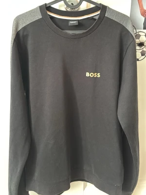 Boss tröja - Ny Boss tröja endast använd 1 gång, storlek S. Bara höra av sig vid funderingar!