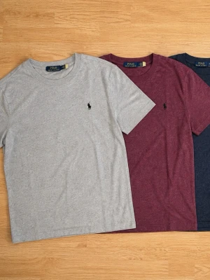 Polo Ralph Lauren t-shirts 125kr styck - Polo Ralph Lauren t-shirts säljes  5 stilrena och sköna t-shirts från Polo Ralph Lauren. Bra skick och endast💰125 kr styck