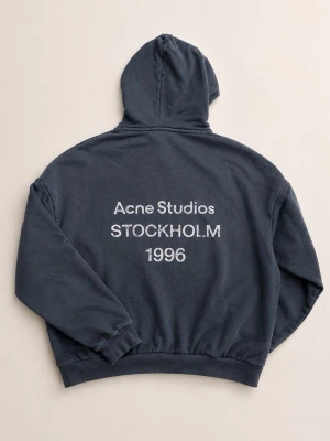 Mörkblå hoodie Acne Studios - Säljer min acne hoodie. Hör av er om ni har några frågor. Kvitto finns.