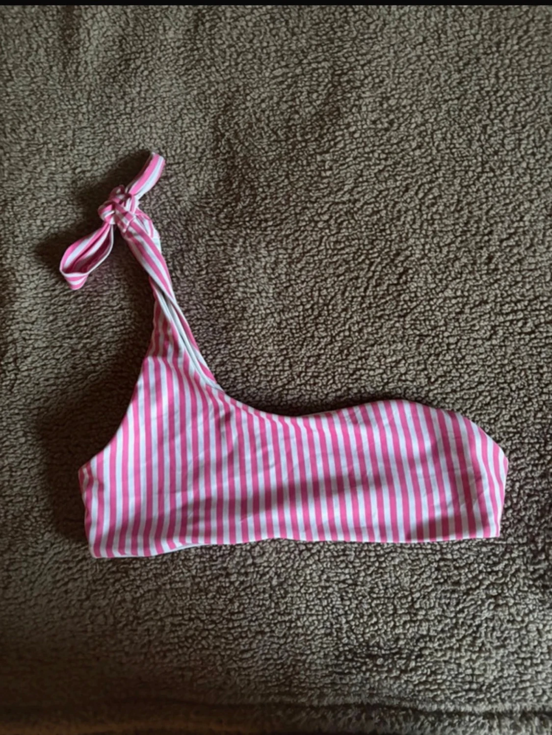 Randig bikiniöverdel från SHEIN