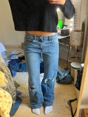 Jeans - Snygga jeans från zara strl 38