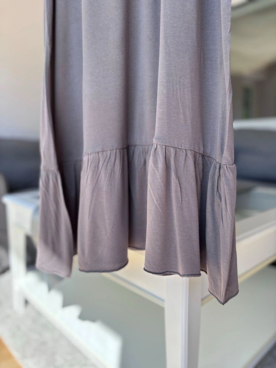 Beige klänning med spets från Lindex - 4