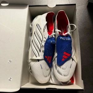 Adidas Predators FoldOver Elite  - Som nya, box och skopåse medföljs 