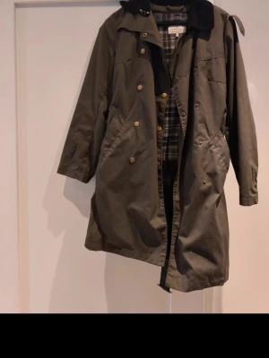 Olivgrön rock från Barbour - Klassisk 