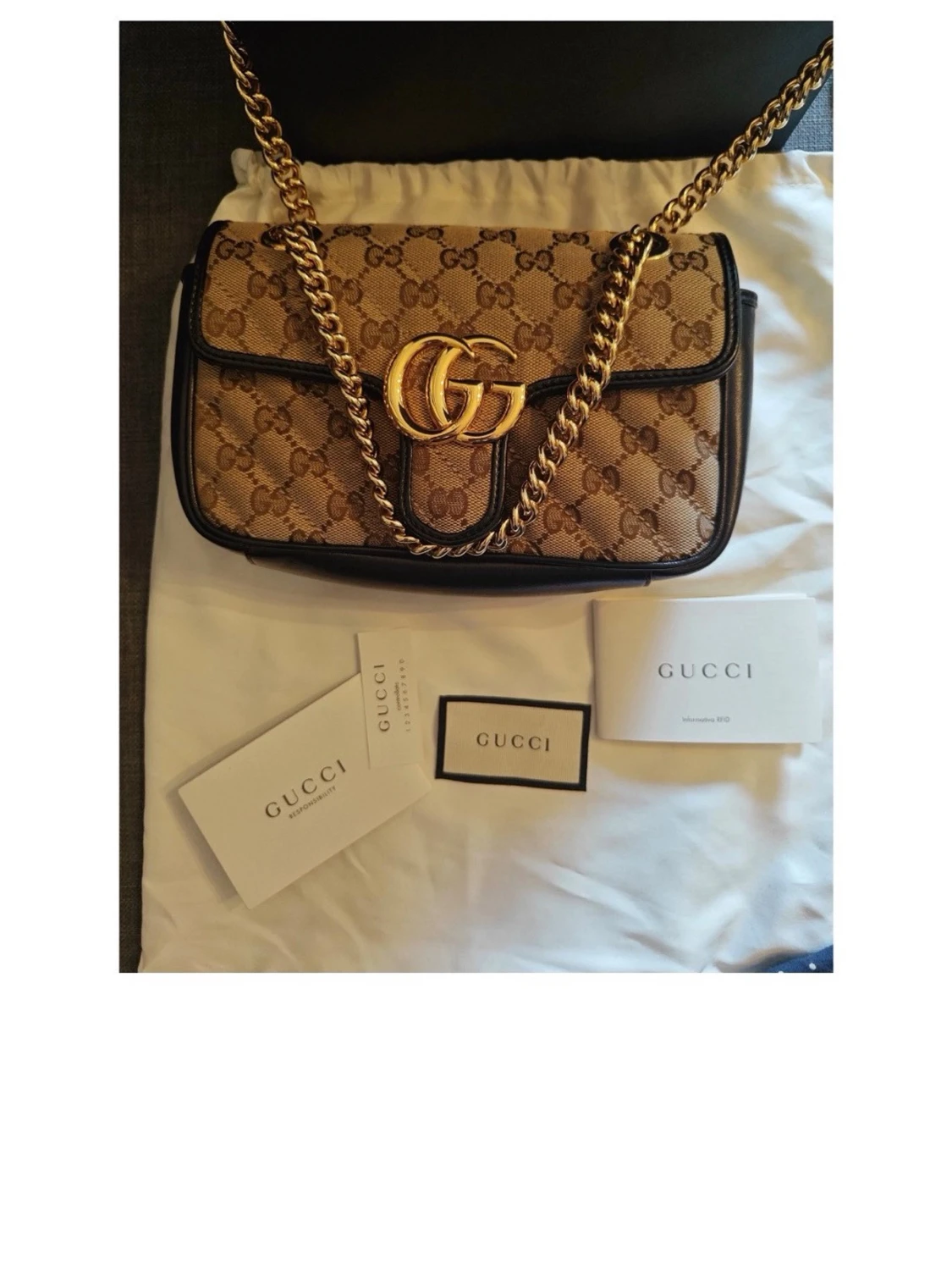 Gucci GG Marmont axelremsväska brun