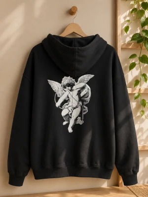 Svart Zip Luvtröja med Ängel Tryck  - Storlek: L, Material: 100 % Polyester, utmärkt skick!