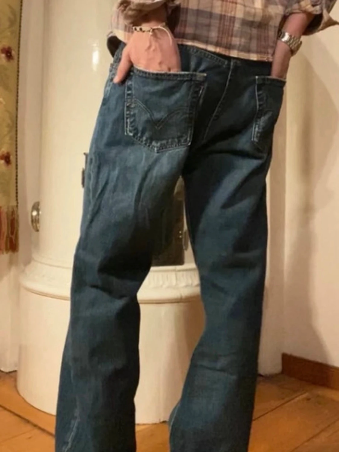 Vinted Levis 508 04 straight loose standard deep navy denim