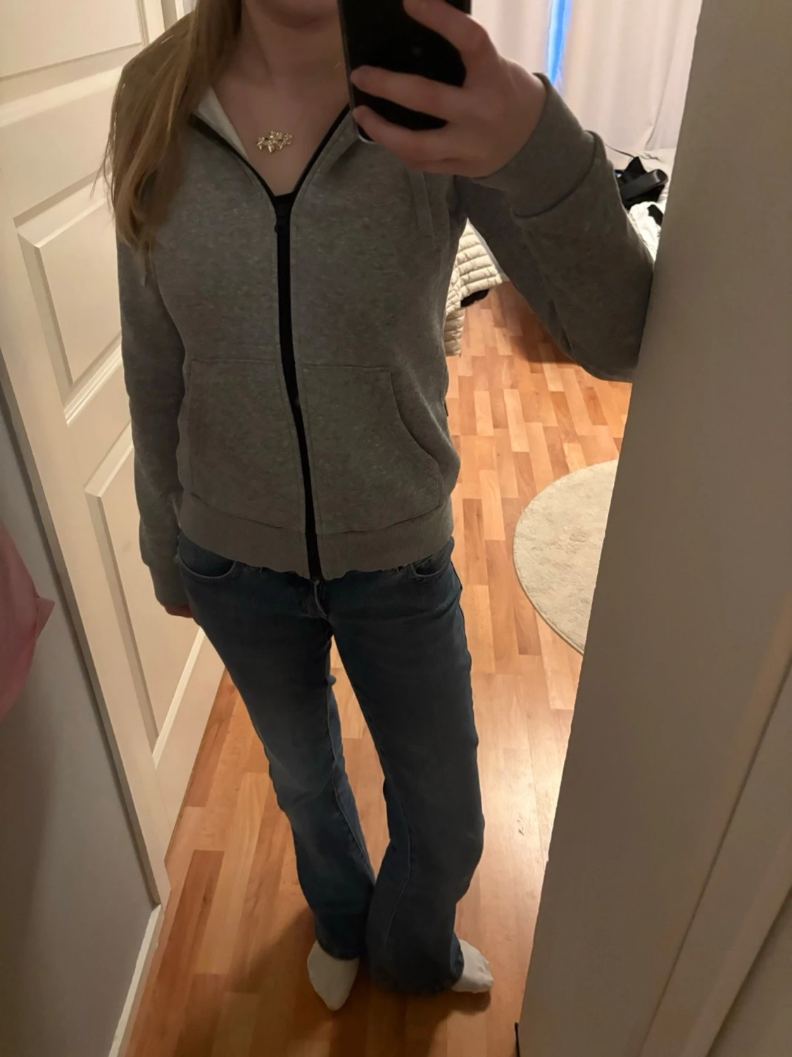 Zip up tröja ifrån Andy  - 1