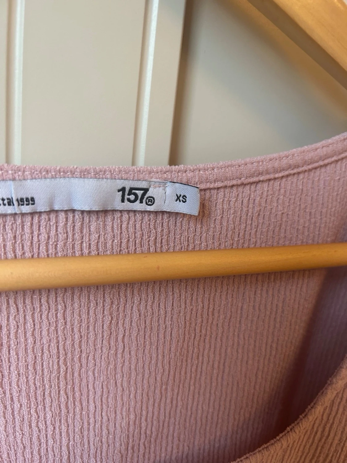 Ljusrosa ribbad topp från lager 157 - 1